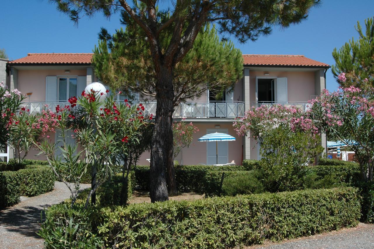 Oleandri Suite Hotel Vada Εξωτερικό φωτογραφία