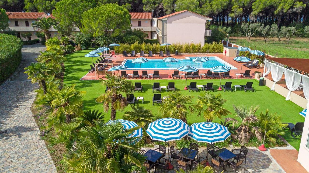 Oleandri Suite Hotel Vada Εξωτερικό φωτογραφία